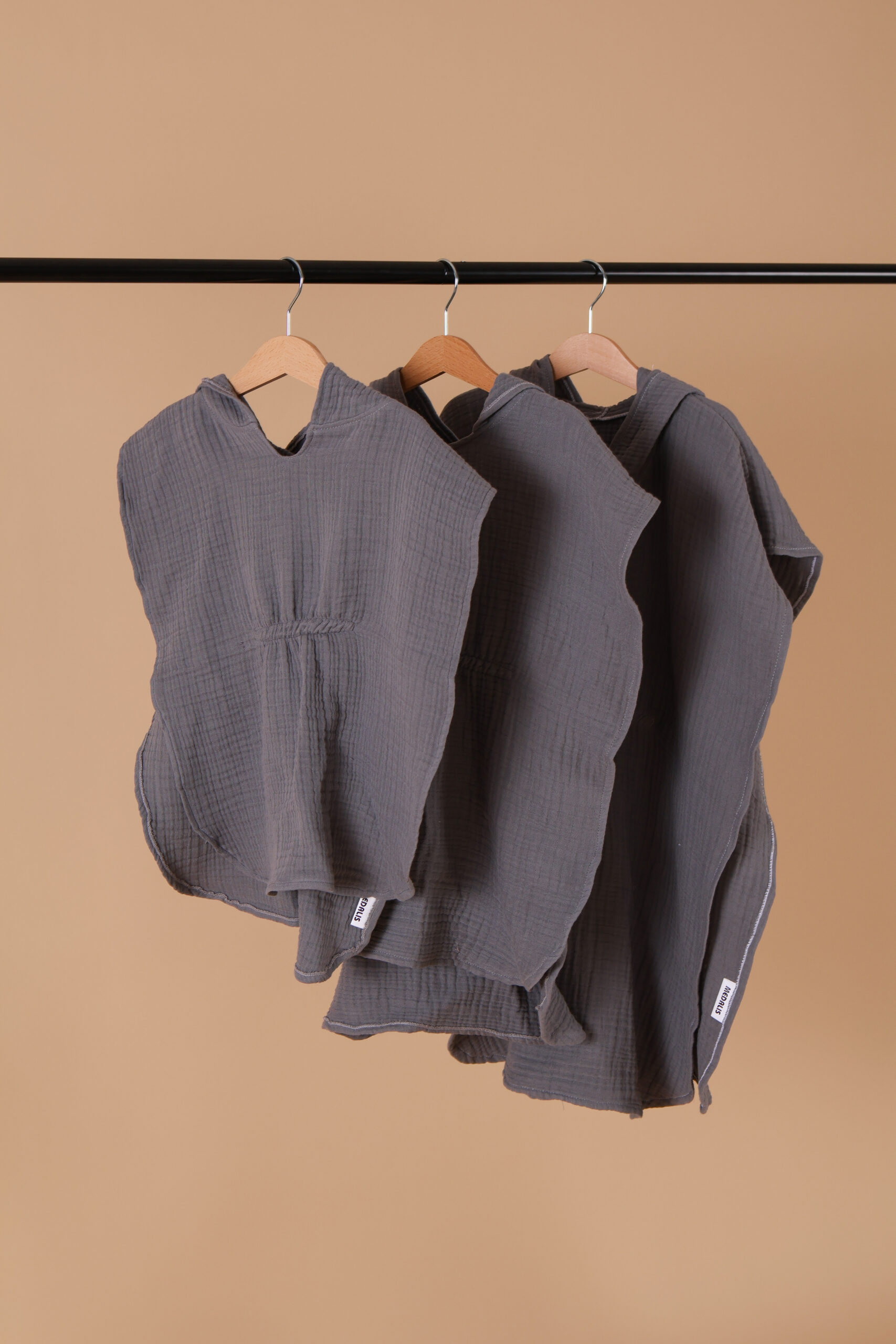 Pončo za plažu- muslin - siva