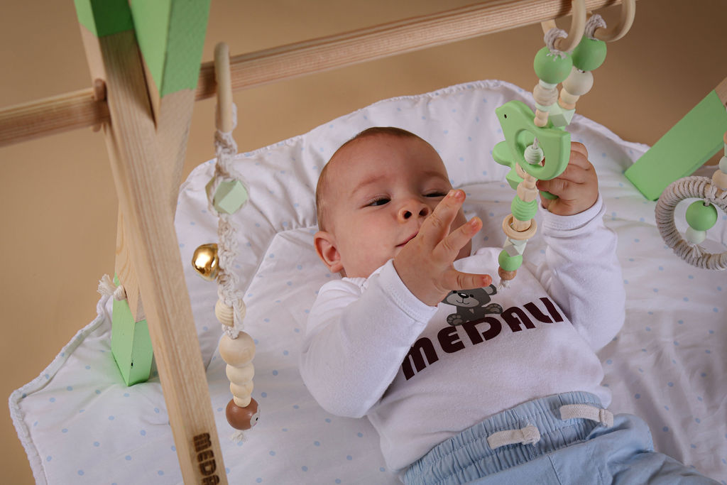 Drveni montessori BABY GYM by Medalis - zeleni - Slika 3