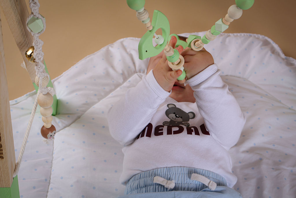 Drveni montessori BABY GYM by Medalis - zeleni - Slika 4